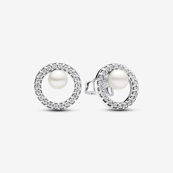 Boucles d'oreilles en perles de culture d'eau douce et pavé