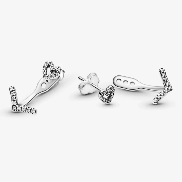 Boucles d'oreilles à tige en forme de cœur à chevrons scintillants