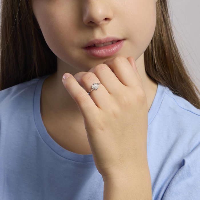 Silver ring with four-leaf clover FIND ME