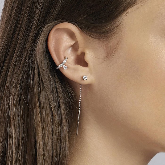 Boucles d'oreilles pendantes en argent brillant avec point lumineux
