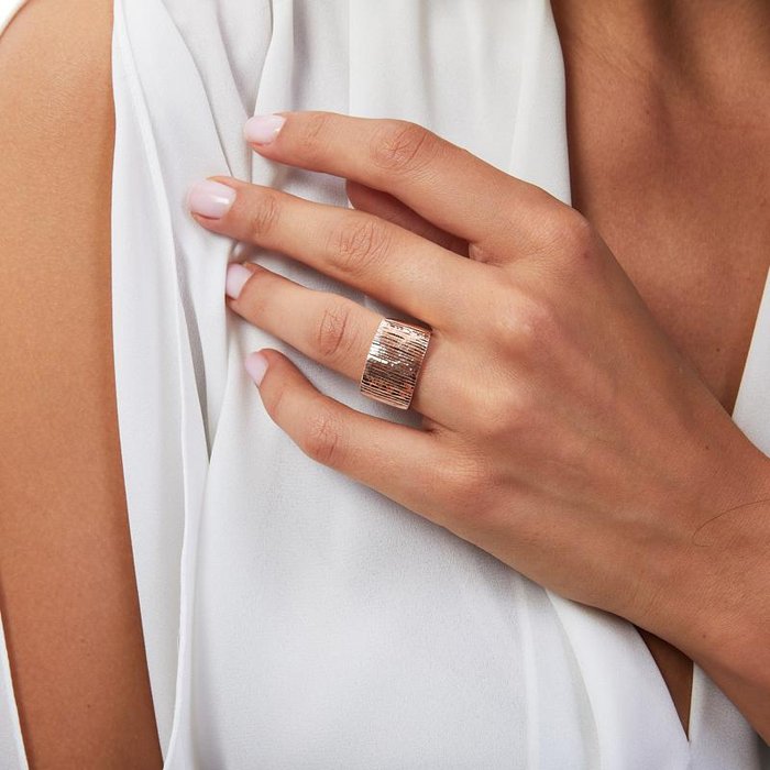 Rose gold plated bronze ring