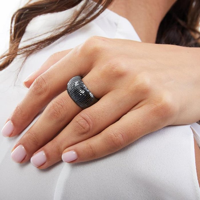 Burnished bronze ring