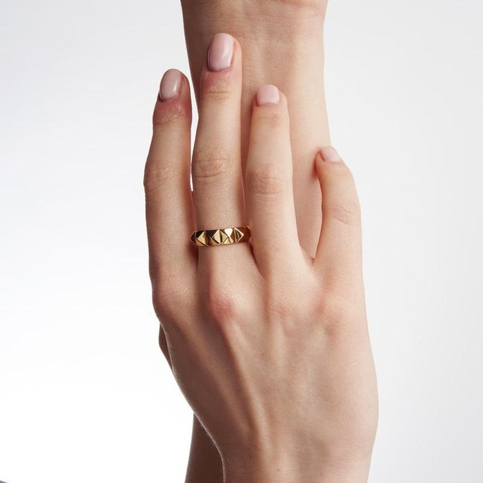 Anello in bronzo dorato