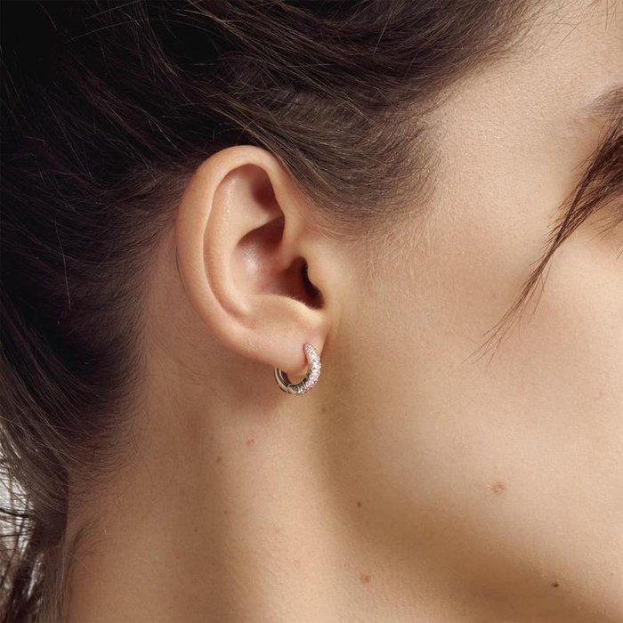 Boucles d'oreilles en argent avec zircone cubique rose