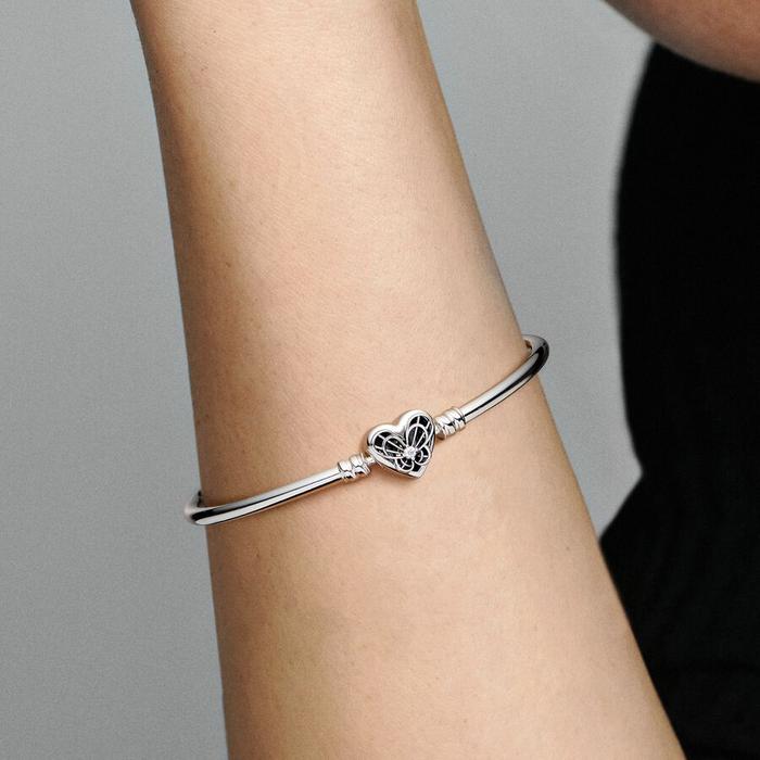 Bracelet rigide avec fermoir cœur et papillon