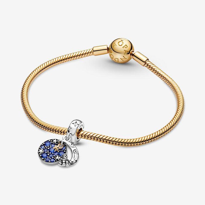 Pendentif Charm Père Noël sur la Lune