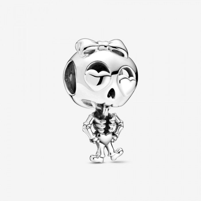 Charme de fille squelette