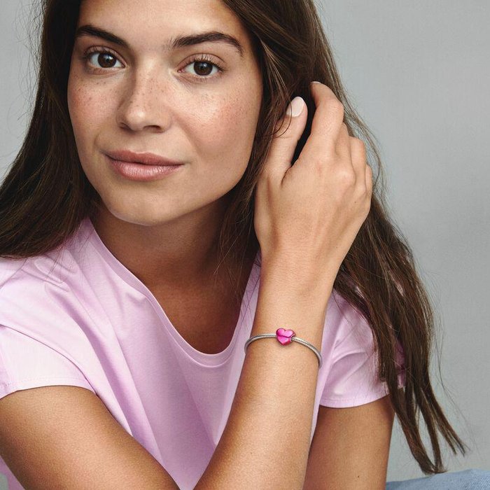 Breloque cœur métallique rose