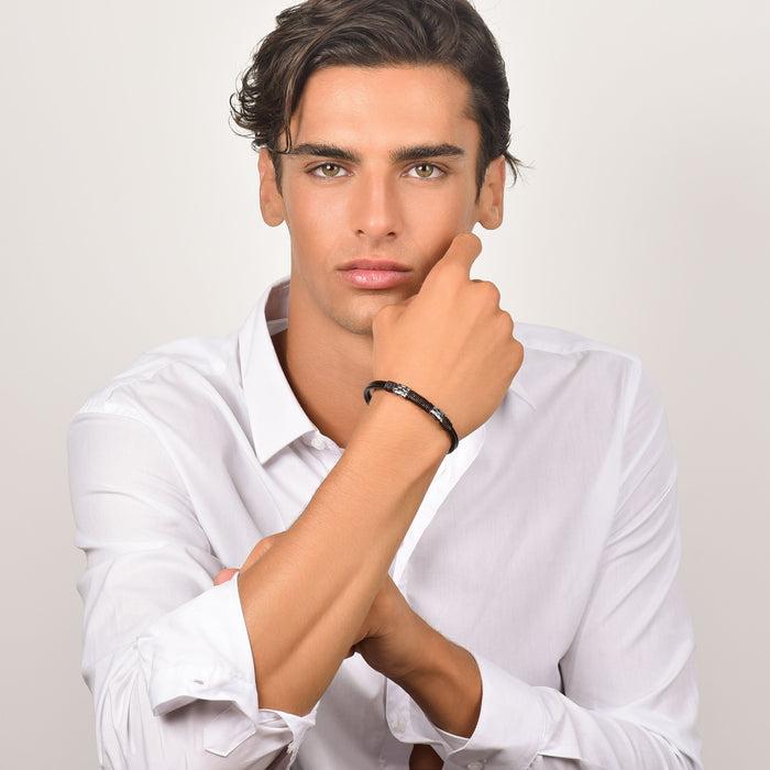 BRACCIALE UOMO IN CUOIO NERO CON ELEMENTI IN ACCIAIO