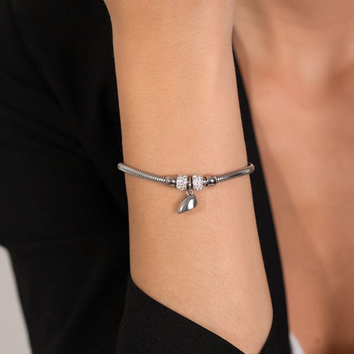 COUPLE BRACELETS IN STEEL WITH HALF MAGNETIC HEART
