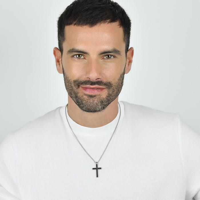 COLLIER HOMME EN ACIER CROIX AVEC CRISTAUX NOIRS