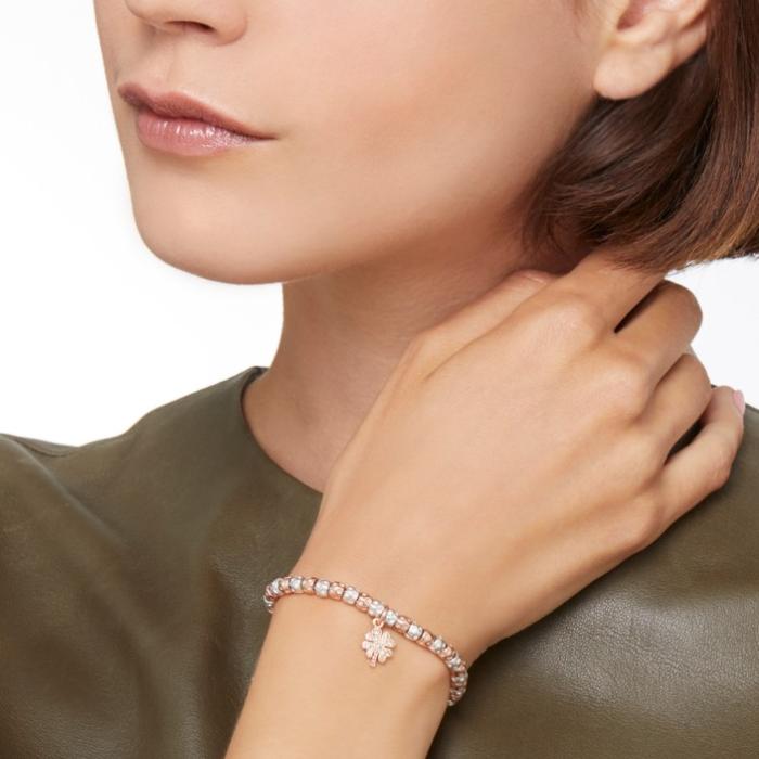 PRÉCIEUX PENDENTIF TRÈFLE À QUATRE FEUILLES