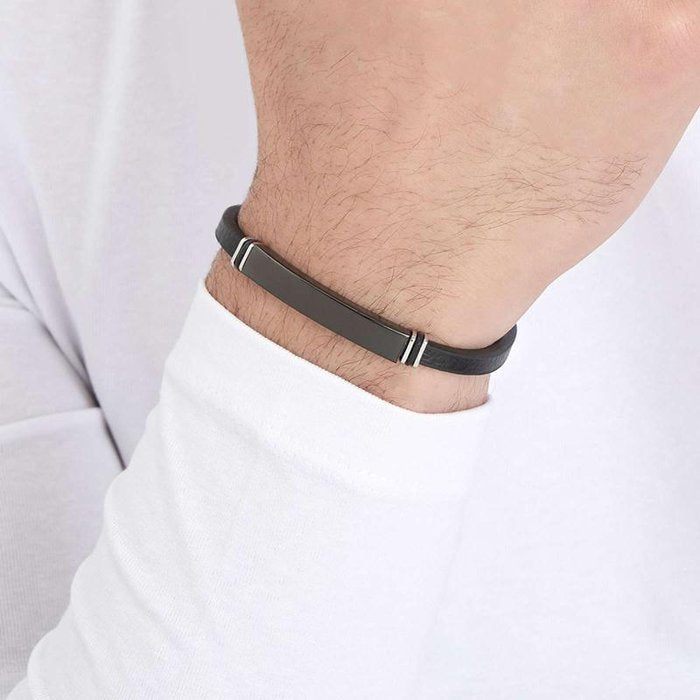 Steel and leather bracelet and IP gun