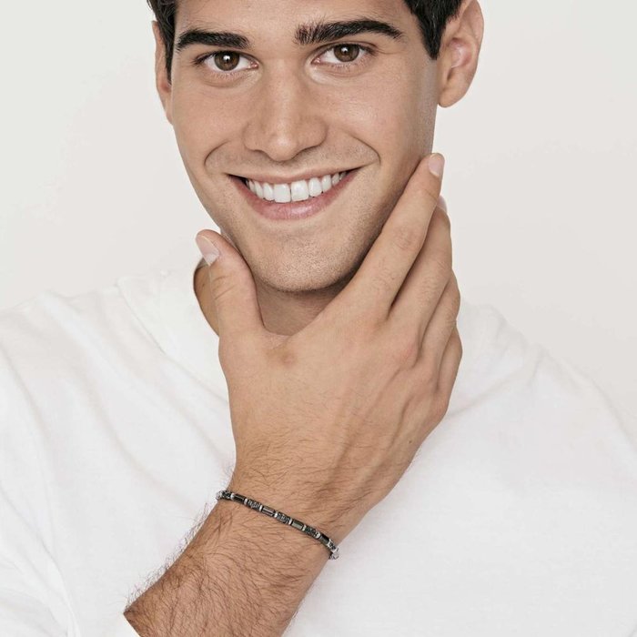 Bracciale in acciaio