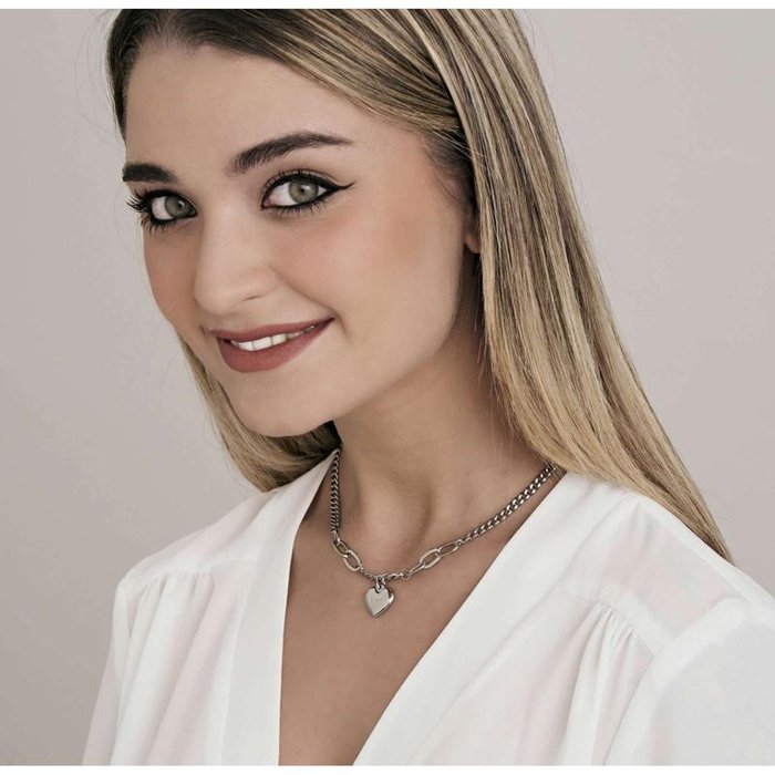 Collana in acciaio con cuore