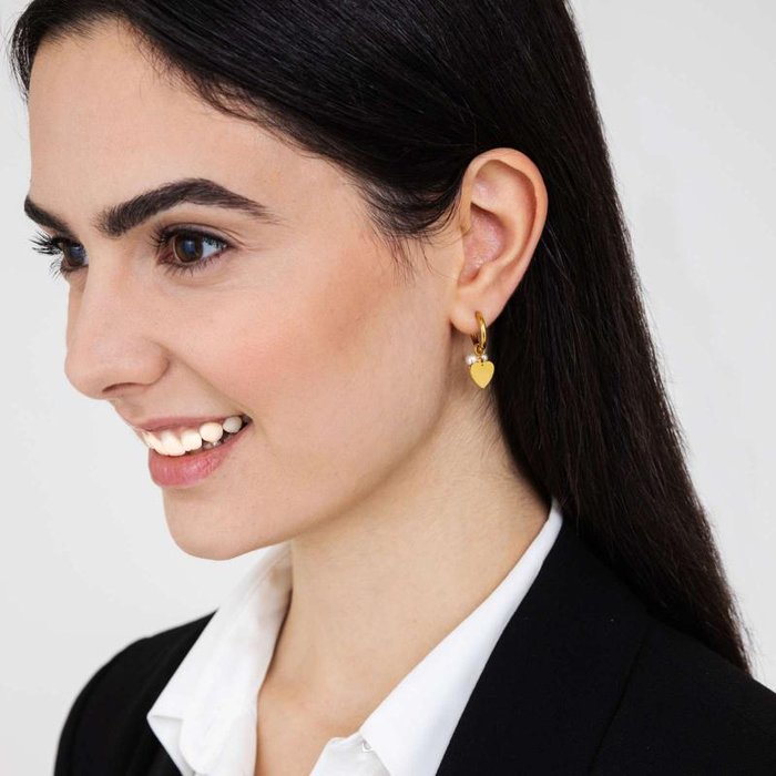 IP gold steel earrings with hearts and pearls