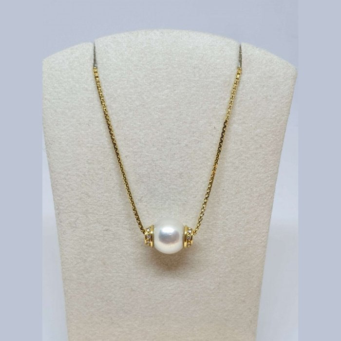 Collier ras du cou en perles avec passants