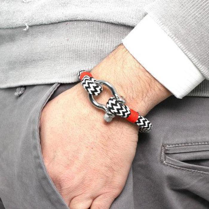 Bracelet en acier