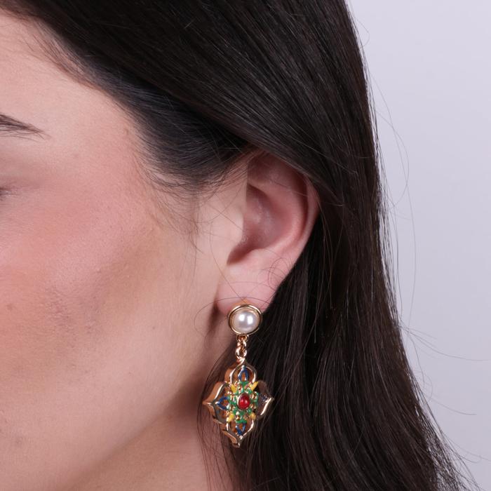 Boucles d'oreilles en métal avec pendentif en croix de Malte orné de majolique