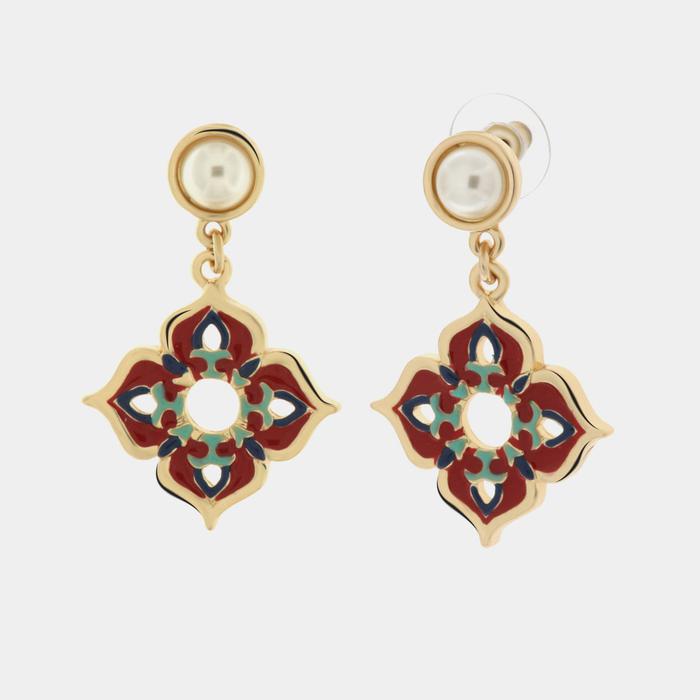 Boucles d'oreilles en métal avec croix colorées