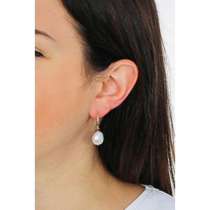 White Dream Earrings