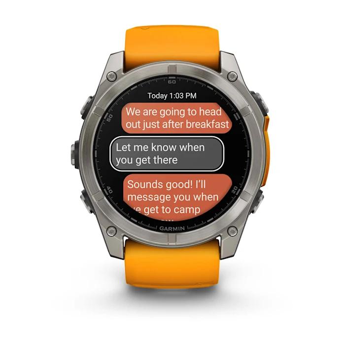 Fēnix® 8 - 51 mm, AMOLED, Sapphire, Titanium con cinturino in silicone Spark Orange/grafite