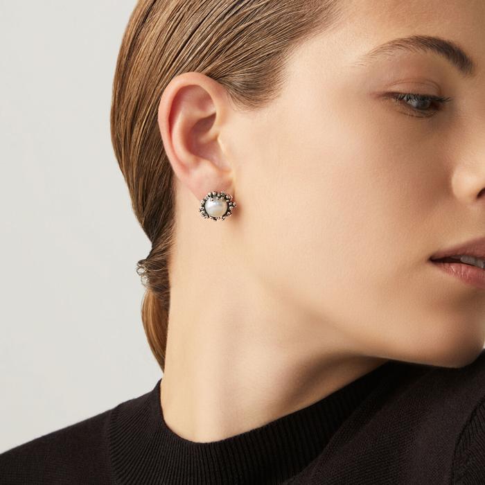 Anemone Button Earrings