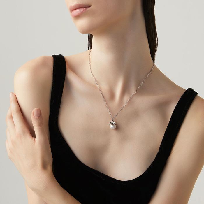 Drops Butterfly Pendant