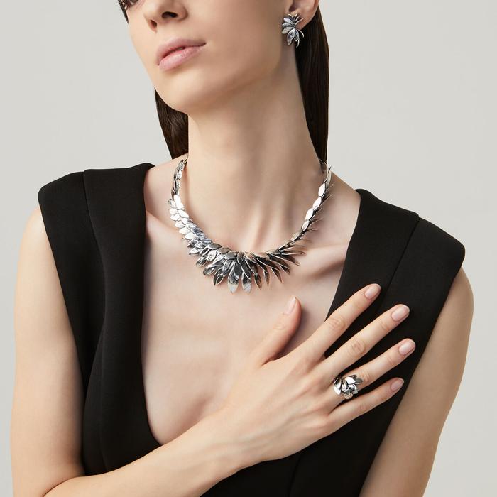 Skin Necklace