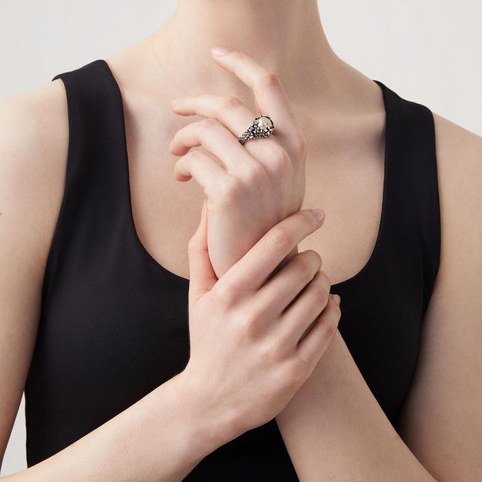 Blossom Ring