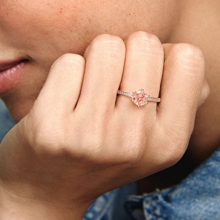 Bague couronne rose scintillante