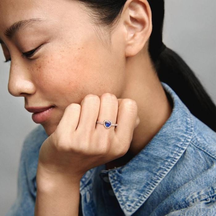 Bague cœur bleu en relief