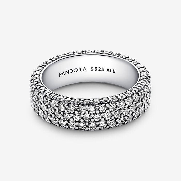 Pavè Ring Triple Band