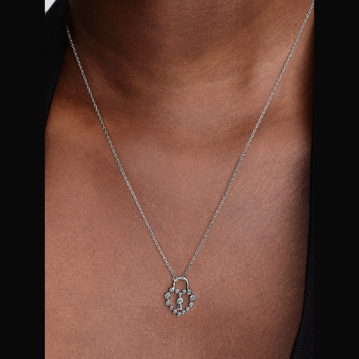 Collane e Pendenti Collana Lucchetto Cuore Luminoso