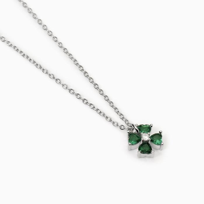 Collier ras du cou avec pendentif trèfle à quatre feuilles Trouvez-moi