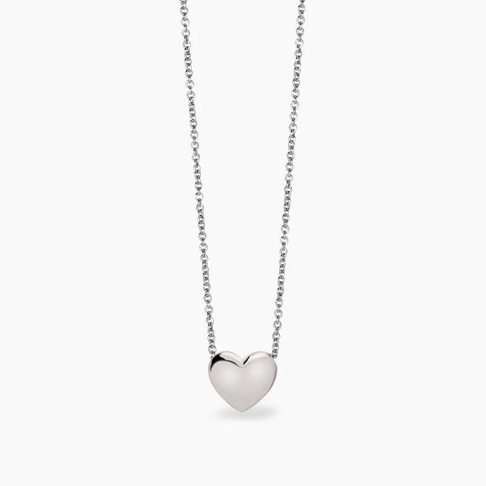 Collier ras du cou en argent avec un sentiment de cœur