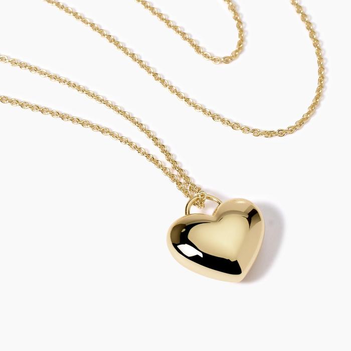 Collier plaqué or avec pendentif en forme de cœur