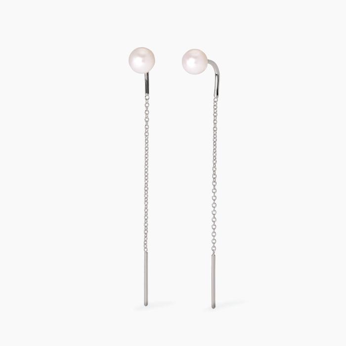 Cultured Pearl Drop Earrings Look