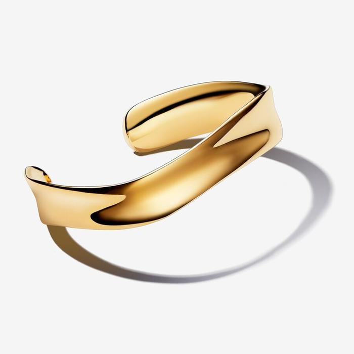 Open Bracelet Wide Band Sinuous Line
