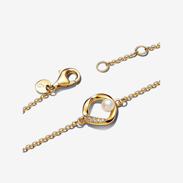 Bracciale Cerchio Linea Sinuosa con Perla d'Acqua Dolce Coltivata e Pavè