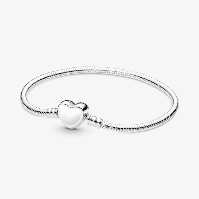 Moments Bracelet with Engravable Heart Clasp