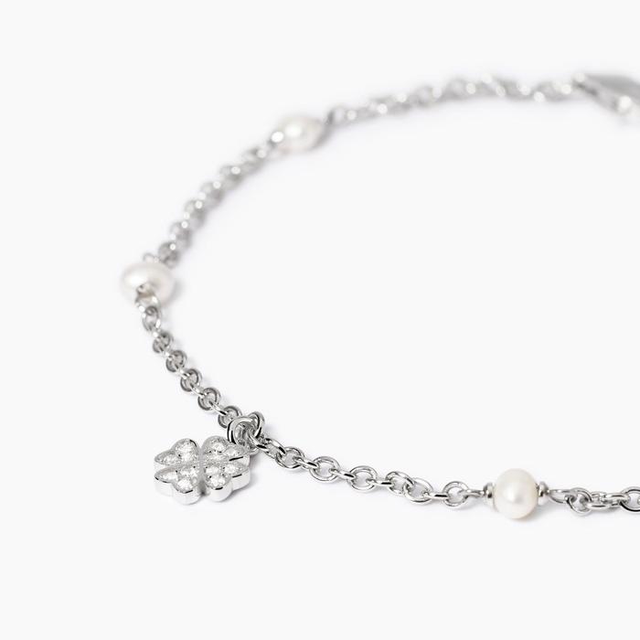 Bracelet with cultured pearls and four-leaf clover pendant Viva la Vida