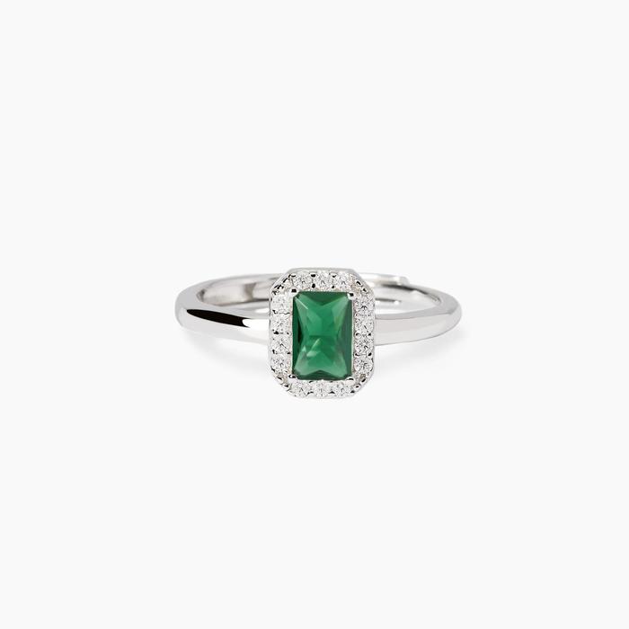 Synthetic Emerald Ring Cool or Retro?