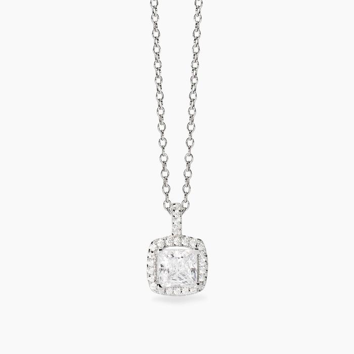 Princess Cut Zirconia Choker Cool or Retro?