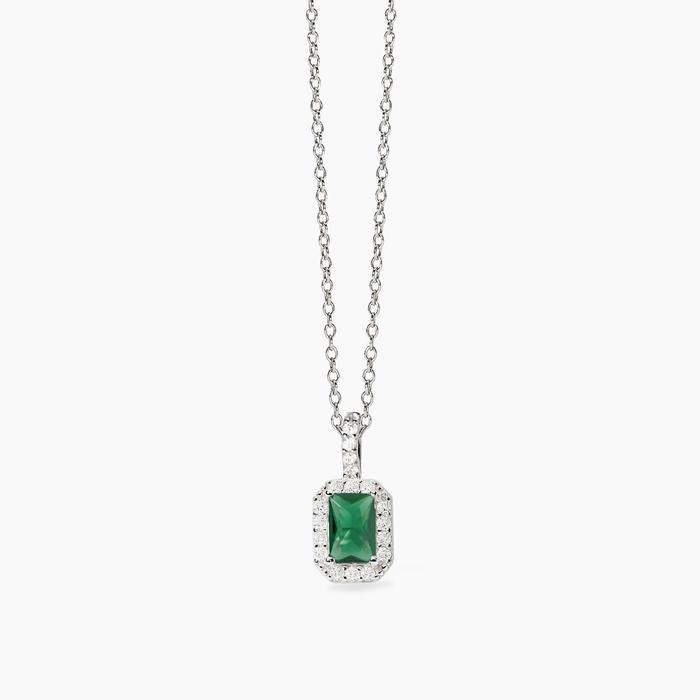 Baguette-Cut Synthetic Emerald Choker Cool or Retro?