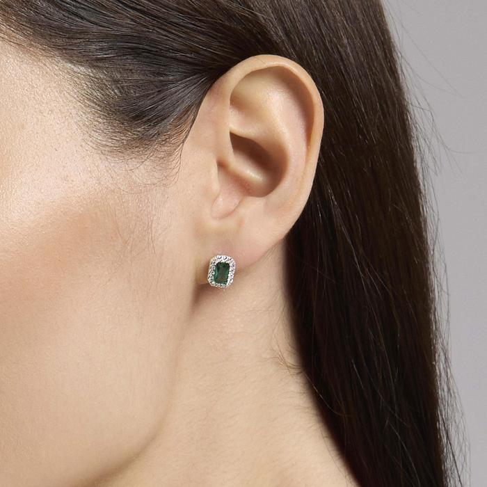 Orecchini a lobo con zirconi e smeraldo sintetico Cool or Rétro?
