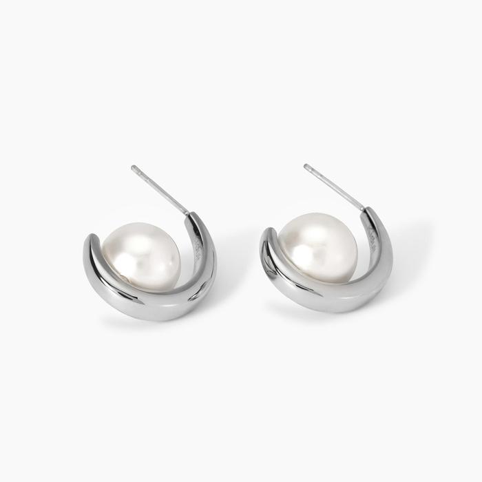 Orecchini semicerchio con perle conchiglia