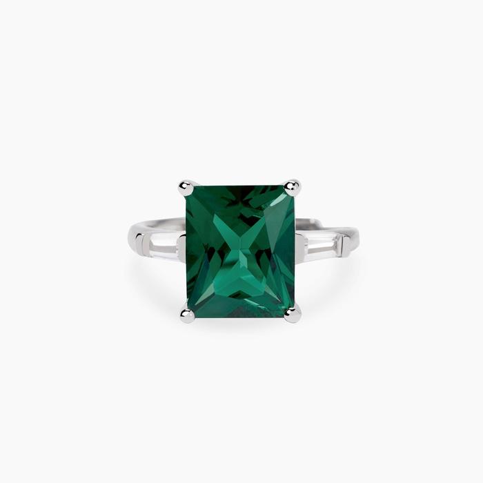 Anello con smeraldo sintetico BATTITO