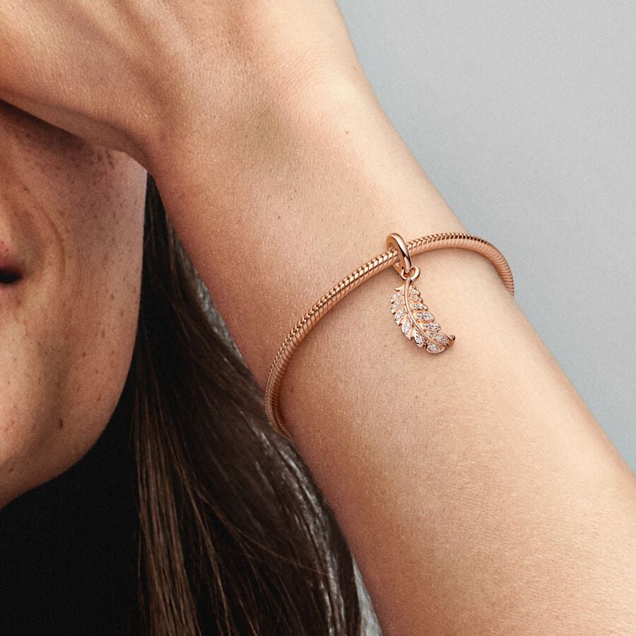 Charm Pendente Piuma con Pietre