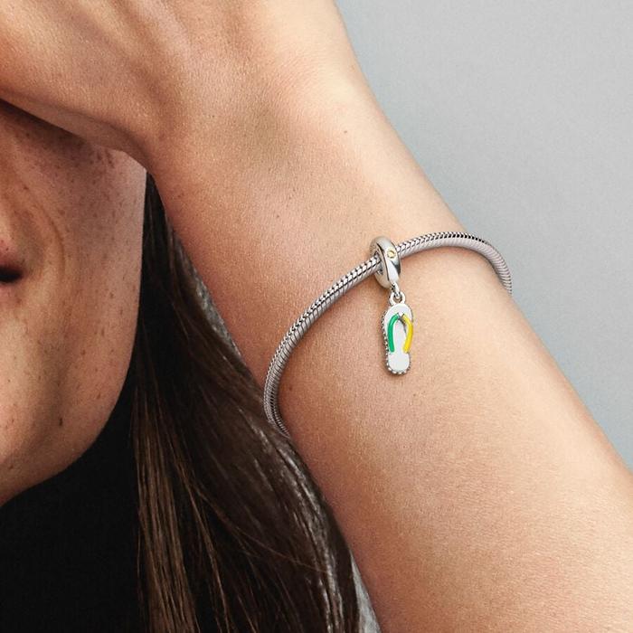 Charm Pendente Infradito Brasiliana